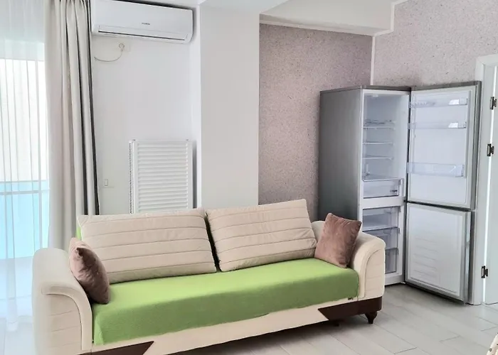 White Pearl -endless Summer Apartment Navodari